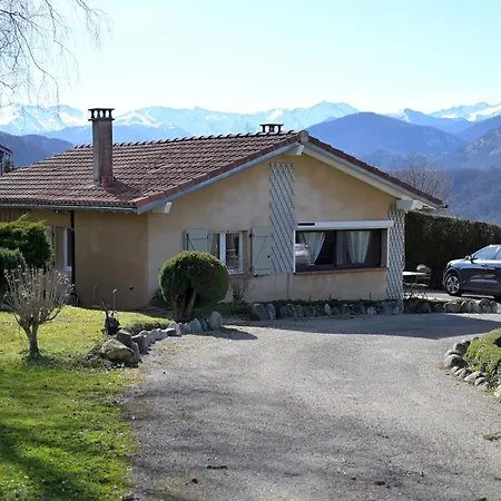 Maisonnette à La Campagne Ariège Hébergement de vacances *